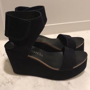 Navy Blue Pedro Garcia Wedges Size 9